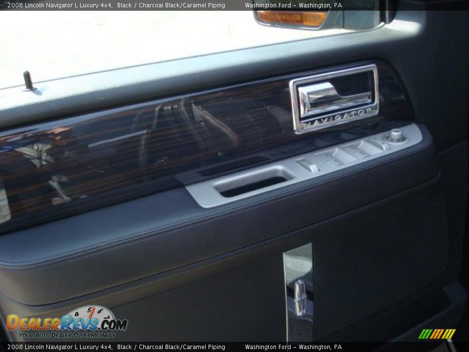 2008 Lincoln Navigator L Luxury 4x4 Black / Charcoal Black/Caramel Piping Photo #16
