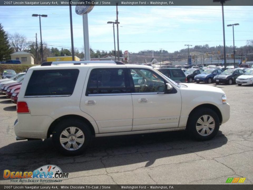 2007 Lincoln Navigator Luxury 4x4 White Chocolate Tri-Coat / Stone Photo #5