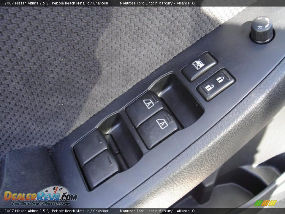 2007 Nissan Altima 2.5 S Pebble Beach Metallic / Charcoal Photo #22