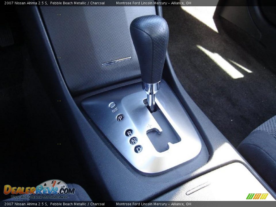 2007 Nissan Altima 2.5 S Pebble Beach Metallic / Charcoal Photo #28