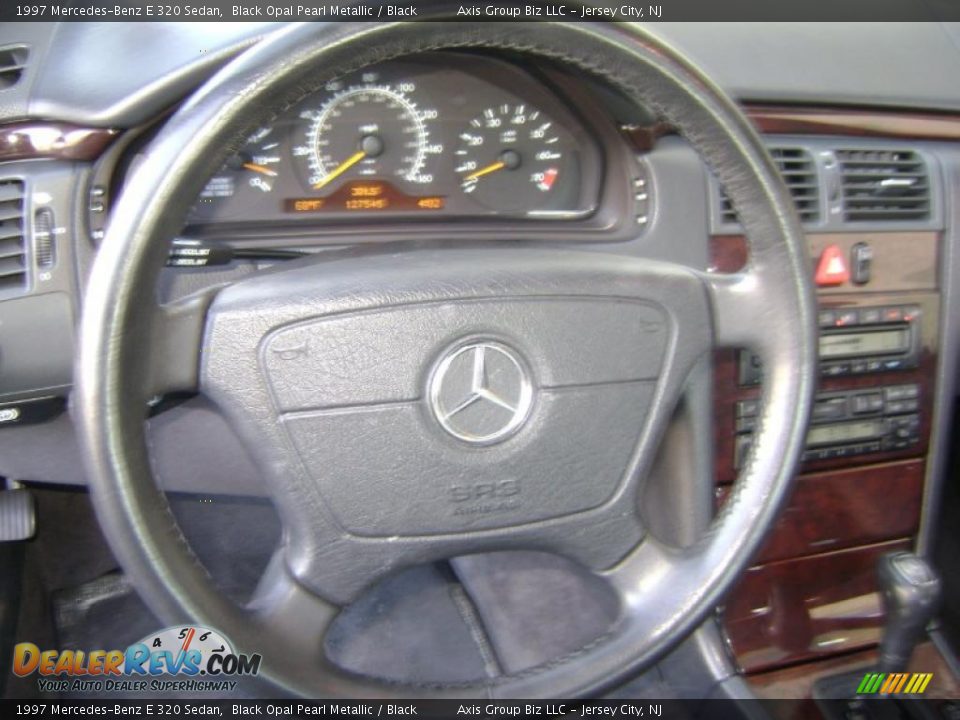 1997 Mercedes-Benz E 320 Sedan Black Opal Pearl Metallic / Black Photo #22
