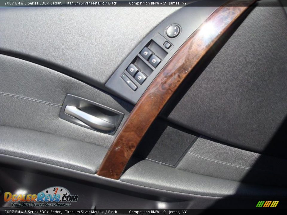 2007 BMW 5 Series 530xi Sedan Titanium Silver Metallic / Black Photo #8