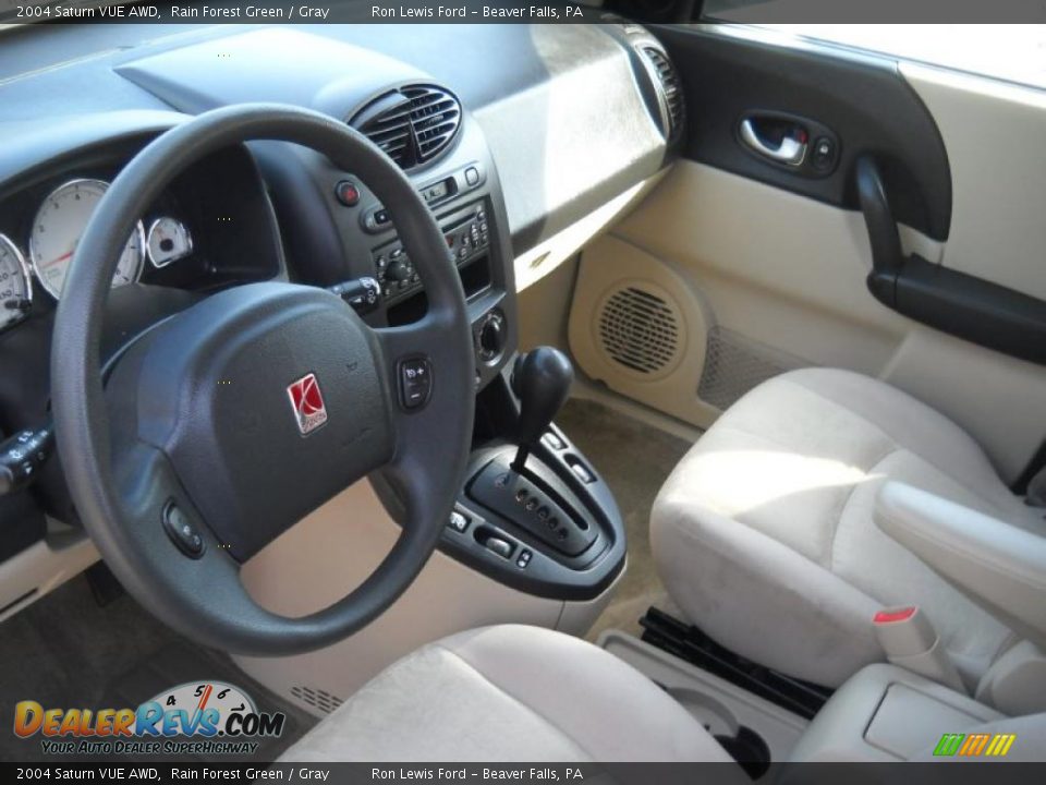 2004 Saturn VUE AWD Rain Forest Green / Gray Photo #7