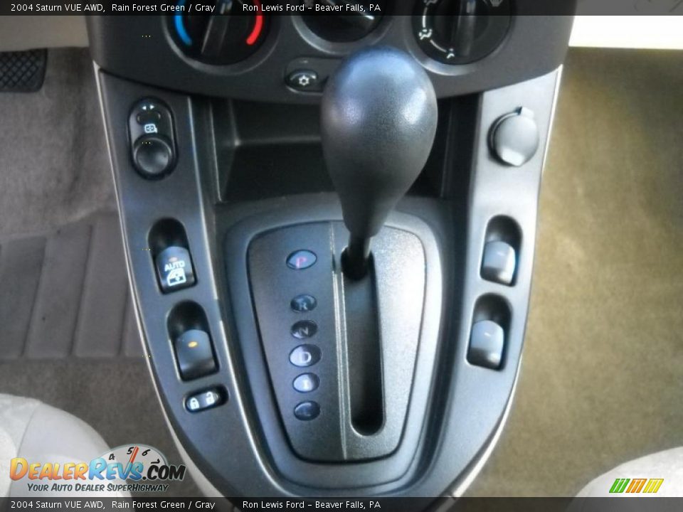 2004 Saturn VUE AWD Rain Forest Green / Gray Photo #23