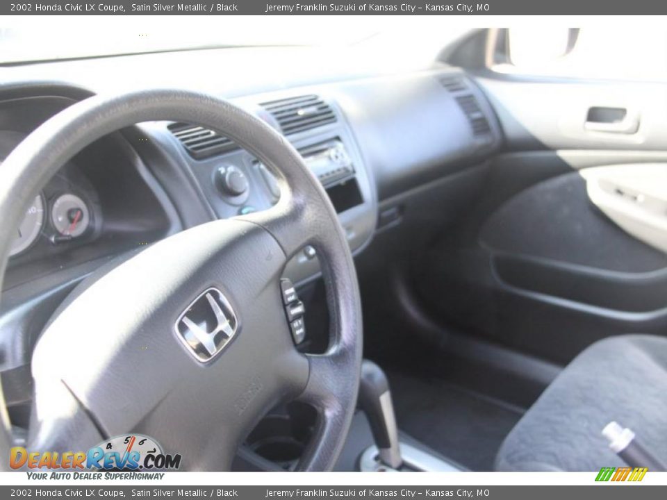 2002 Honda Civic LX Coupe Satin Silver Metallic / Black Photo #8