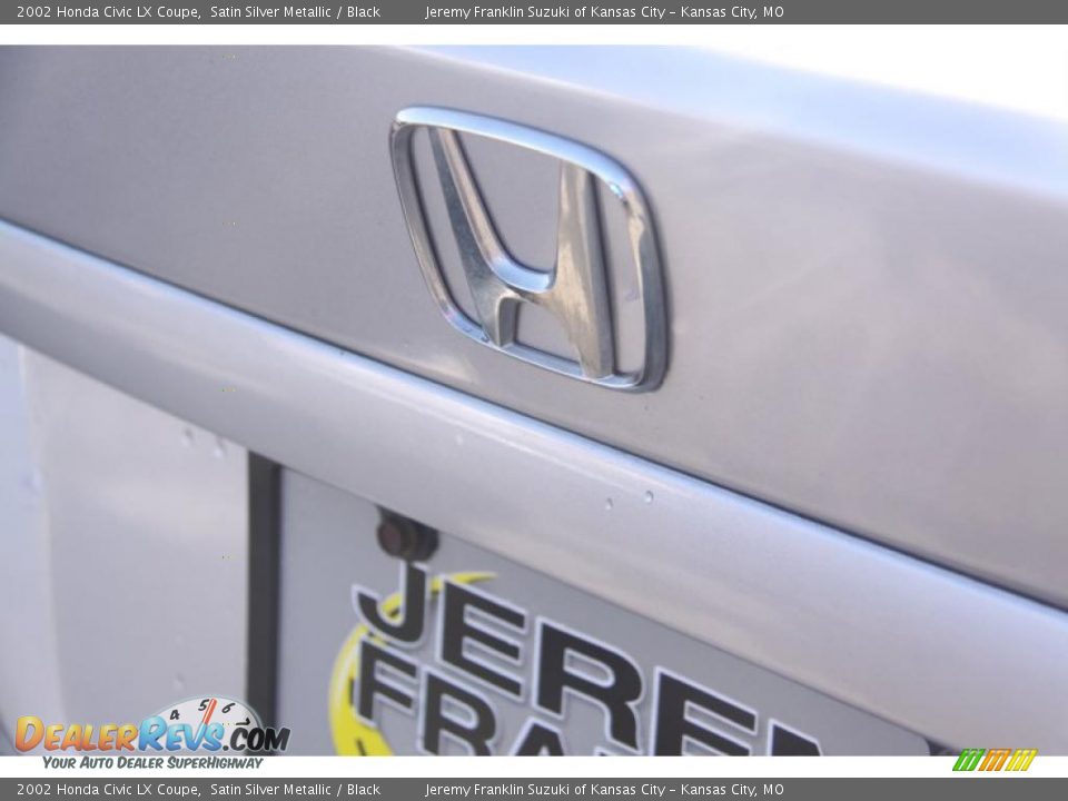 2002 Honda Civic LX Coupe Satin Silver Metallic / Black Photo #20