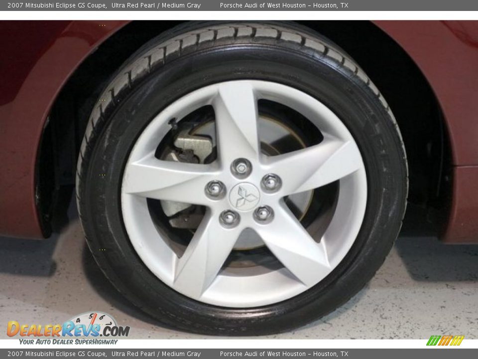 2007 Mitsubishi Eclipse GS Coupe Ultra Red Pearl / Medium Gray Photo #5