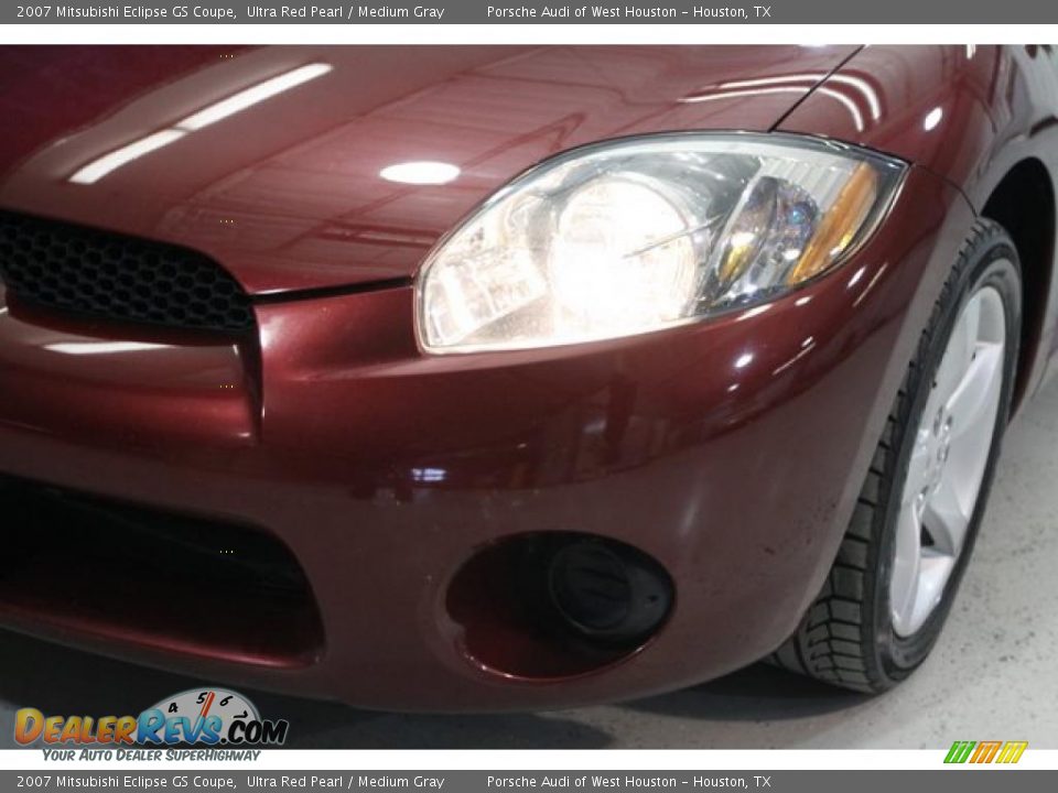 2007 Mitsubishi Eclipse GS Coupe Ultra Red Pearl / Medium Gray Photo #12