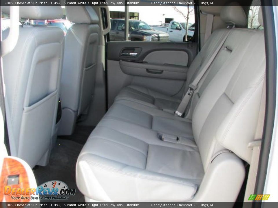 2009 Chevrolet Suburban LT 4x4 Summit White / Light Titanium/Dark Titanium Photo #7