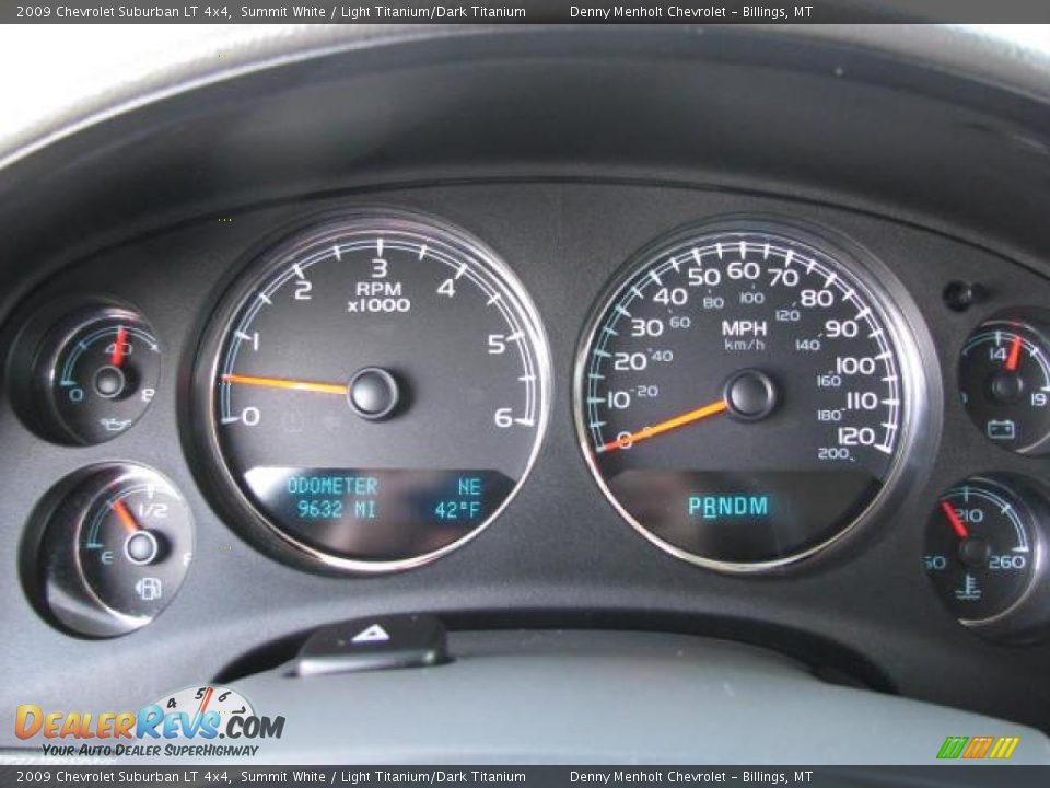 2009 Chevrolet Suburban LT 4x4 Summit White / Light Titanium/Dark Titanium Photo #15