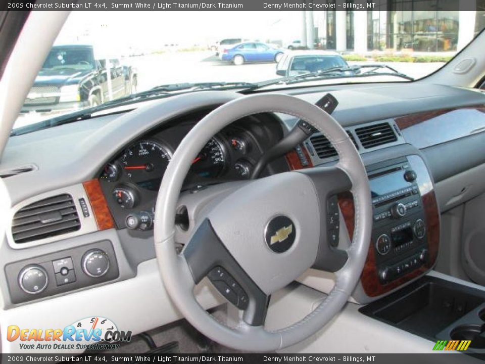 2009 Chevrolet Suburban LT 4x4 Summit White / Light Titanium/Dark Titanium Photo #5