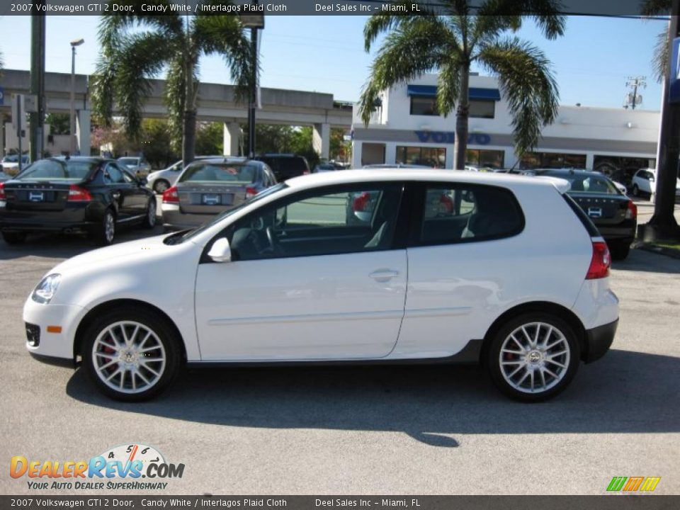 2007 Volkswagen GTI 2 Door Candy White / Interlagos Plaid Cloth Photo #2