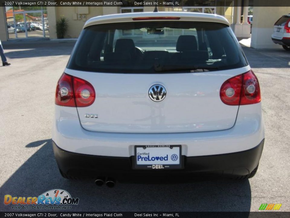 2007 Volkswagen GTI 2 Door Candy White / Interlagos Plaid Cloth Photo #4