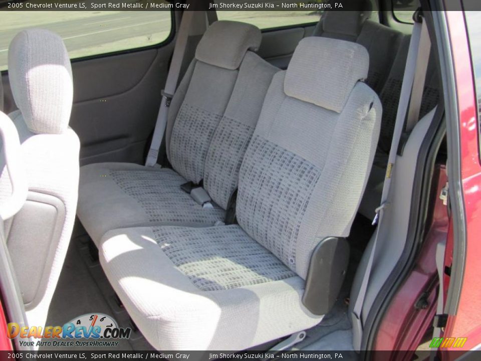 2005 Chevrolet Venture LS Sport Red Metallic / Medium Gray Photo #11