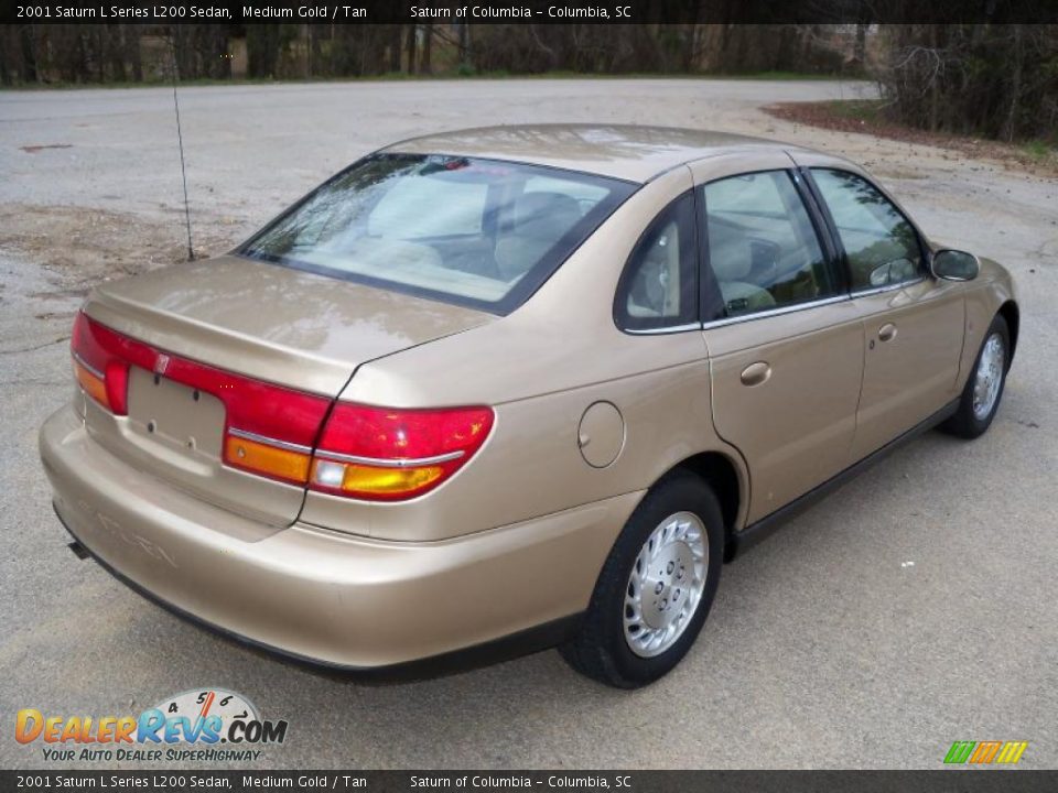 2001 Saturn L Series L200 Sedan Medium Gold / Tan Photo #8