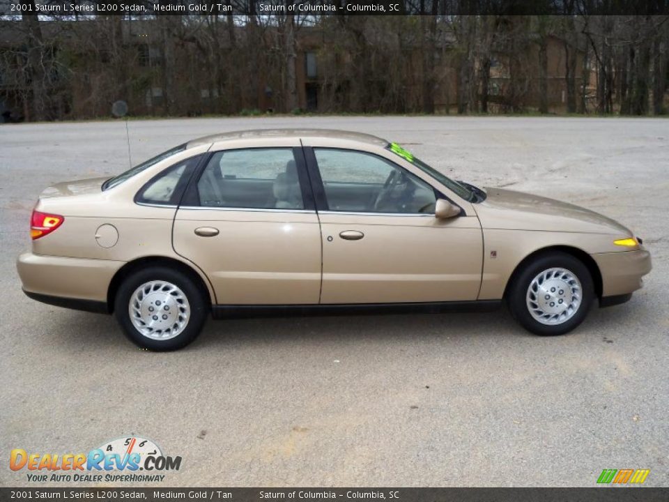 2001 Saturn L Series L200 Sedan Medium Gold / Tan Photo #9