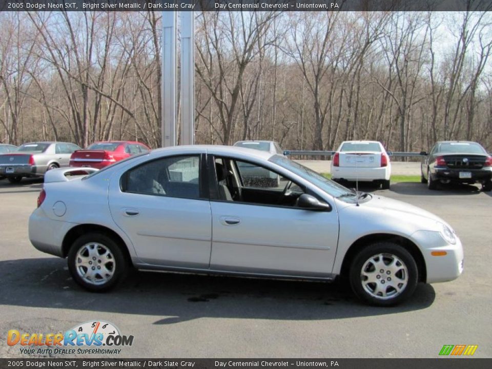 2005 Dodge Neon SXT Bright Silver Metallic / Dark Slate Gray Photo #4