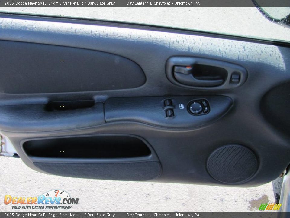 2005 Dodge Neon SXT Bright Silver Metallic / Dark Slate Gray Photo #7