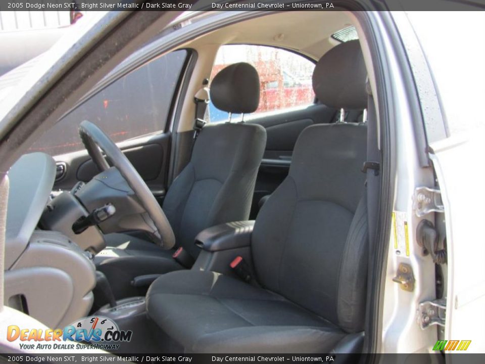2005 Dodge Neon SXT Bright Silver Metallic / Dark Slate Gray Photo #9