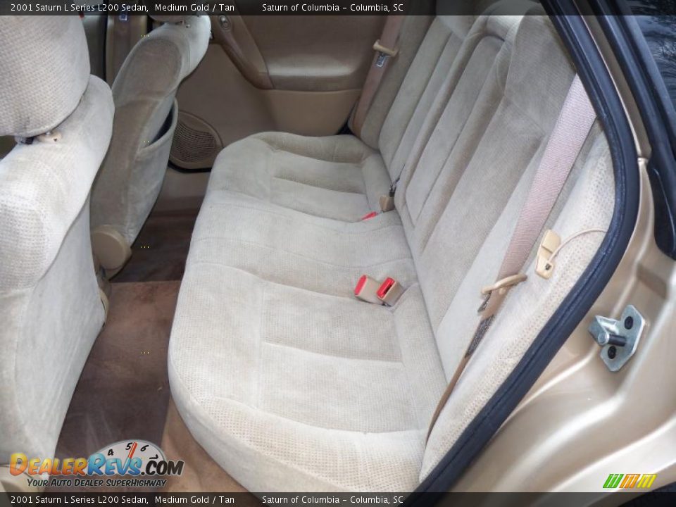 2001 Saturn L Series L200 Sedan Medium Gold / Tan Photo #21