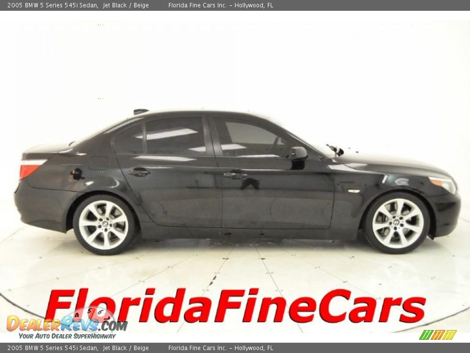 2005 BMW 5 Series 545i Sedan Jet Black / Beige Photo #4