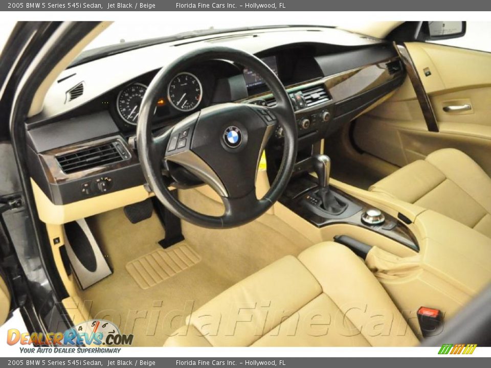2005 BMW 5 Series 545i Sedan Jet Black / Beige Photo #12