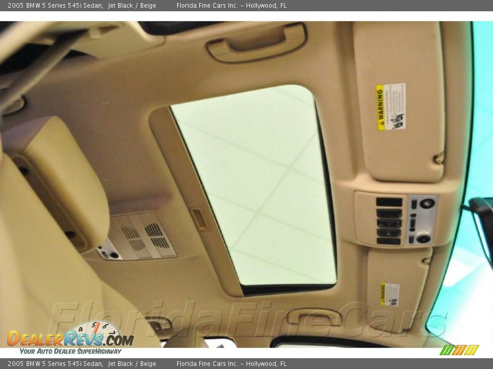 2005 BMW 5 Series 545i Sedan Jet Black / Beige Photo #18