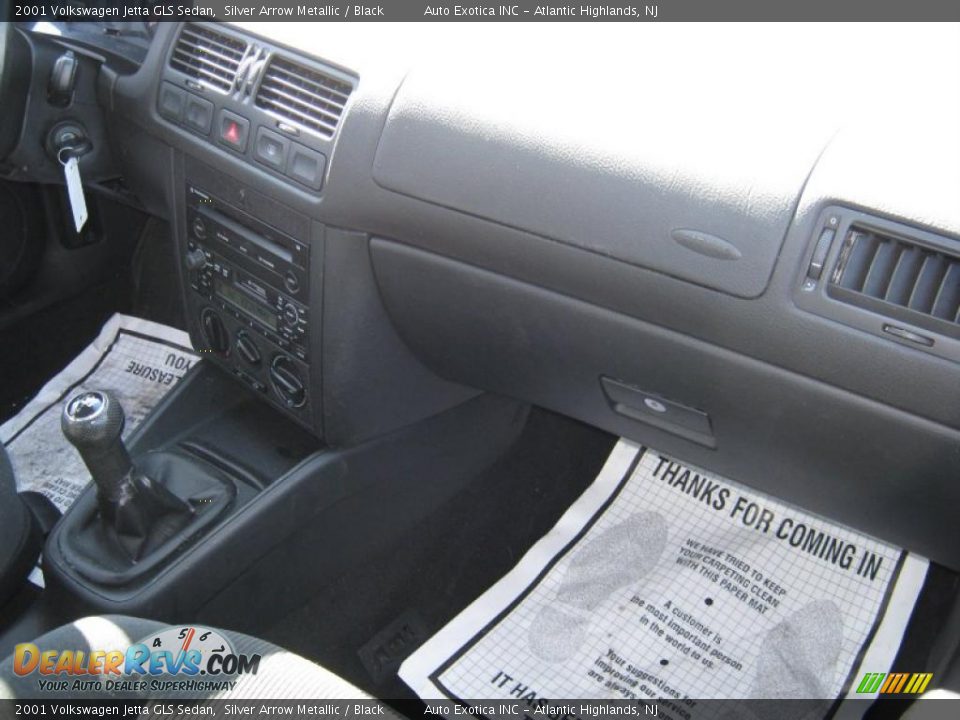 2001 Volkswagen Jetta GLS Sedan Silver Arrow Metallic / Black Photo #7