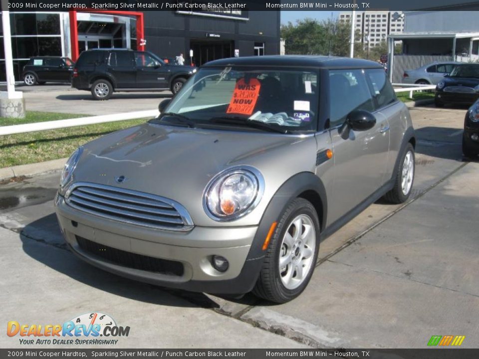2009 Mini Cooper Hardtop Sparkling Silver Metallic / Punch Carbon Black Leather Photo #3