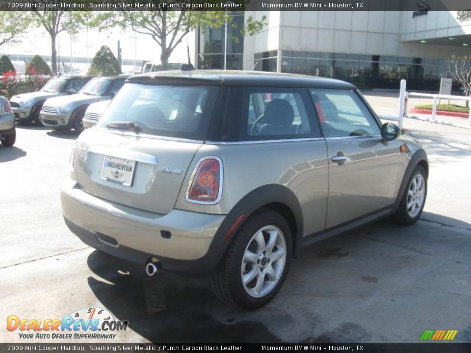 2009 Mini Cooper Hardtop Sparkling Silver Metallic / Punch Carbon Black Leather Photo #7
