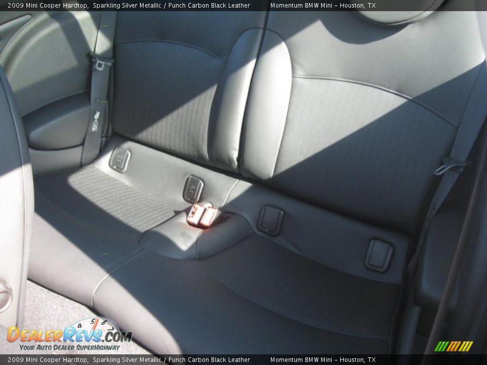 2009 Mini Cooper Hardtop Sparkling Silver Metallic / Punch Carbon Black Leather Photo #18