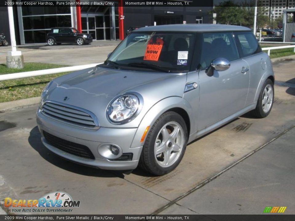 2009 Mini Cooper Hardtop Pure Silver Metallic / Black/Grey Photo #3