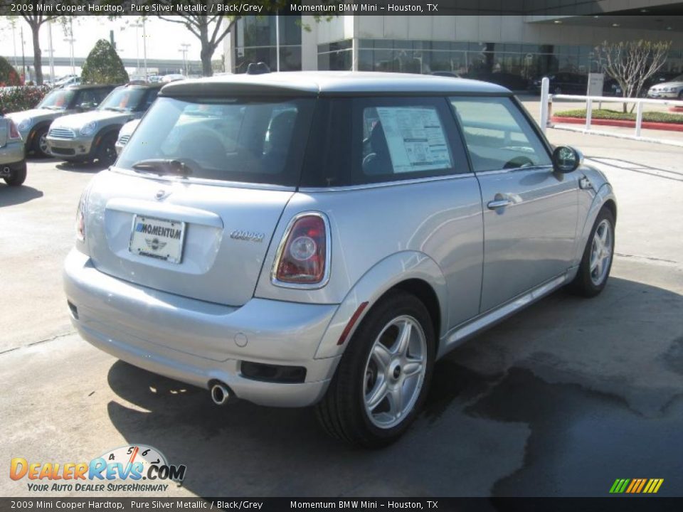 2009 Mini Cooper Hardtop Pure Silver Metallic / Black/Grey Photo #7