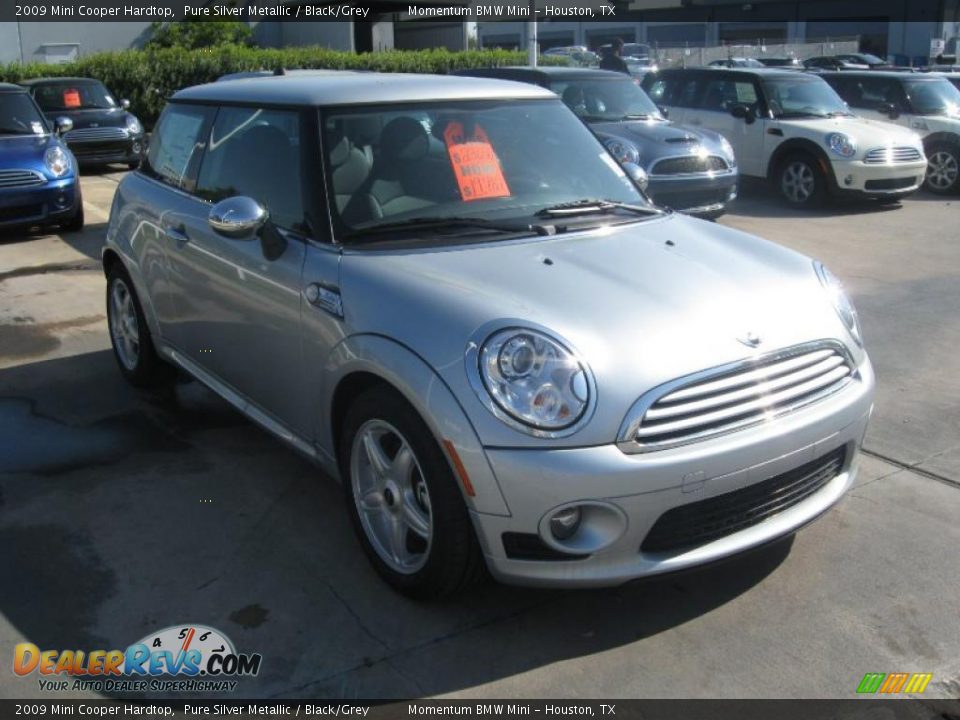 2009 Mini Cooper Hardtop Pure Silver Metallic / Black/Grey Photo #8
