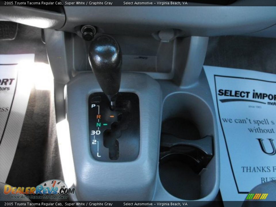 2005 Toyota Tacoma Regular Cab Super White / Graphite Gray Photo #12