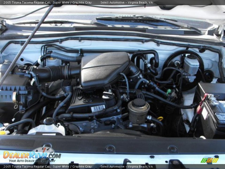2005 Toyota Tacoma Regular Cab Super White / Graphite Gray Photo #15