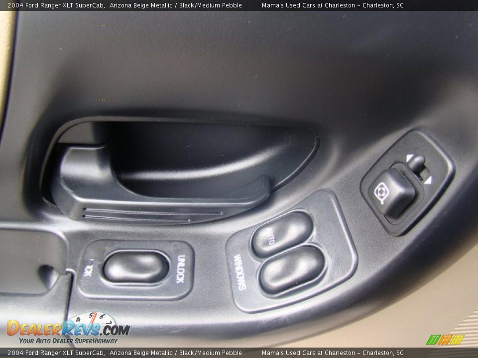 2004 Ford Ranger XLT SuperCab Arizona Beige Metallic / Black/Medium Pebble Photo #19