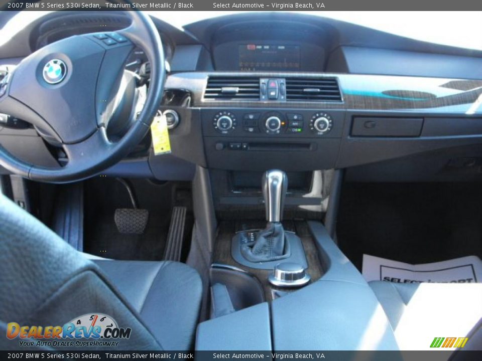 2007 BMW 5 Series 530i Sedan Titanium Silver Metallic / Black Photo #12