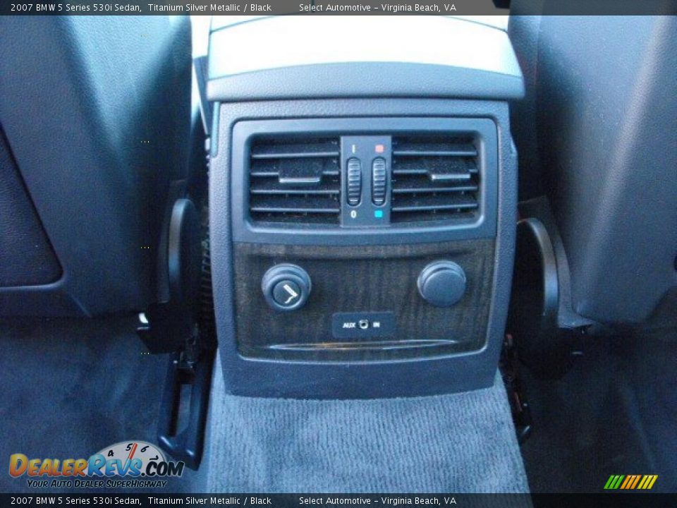 2007 BMW 5 Series 530i Sedan Titanium Silver Metallic / Black Photo #23