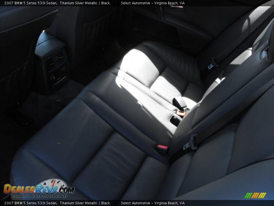 2007 BMW 5 Series 530i Sedan Titanium Silver Metallic / Black Photo #25