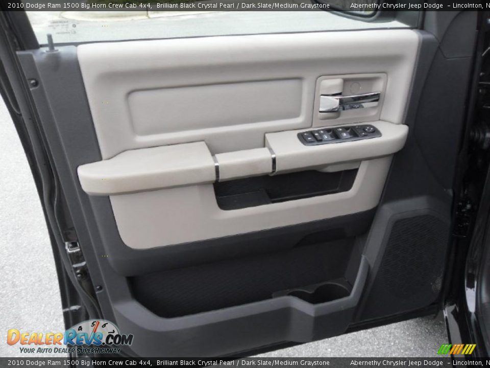 2010 Dodge Ram 1500 Big Horn Crew Cab 4x4 Brilliant Black Crystal Pearl / Dark Slate/Medium Graystone Photo #8