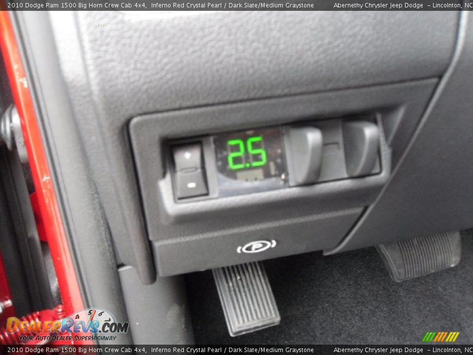 2010 Dodge Ram 1500 Big Horn Crew Cab 4x4 Inferno Red Crystal Pearl / Dark Slate/Medium Graystone Photo #12