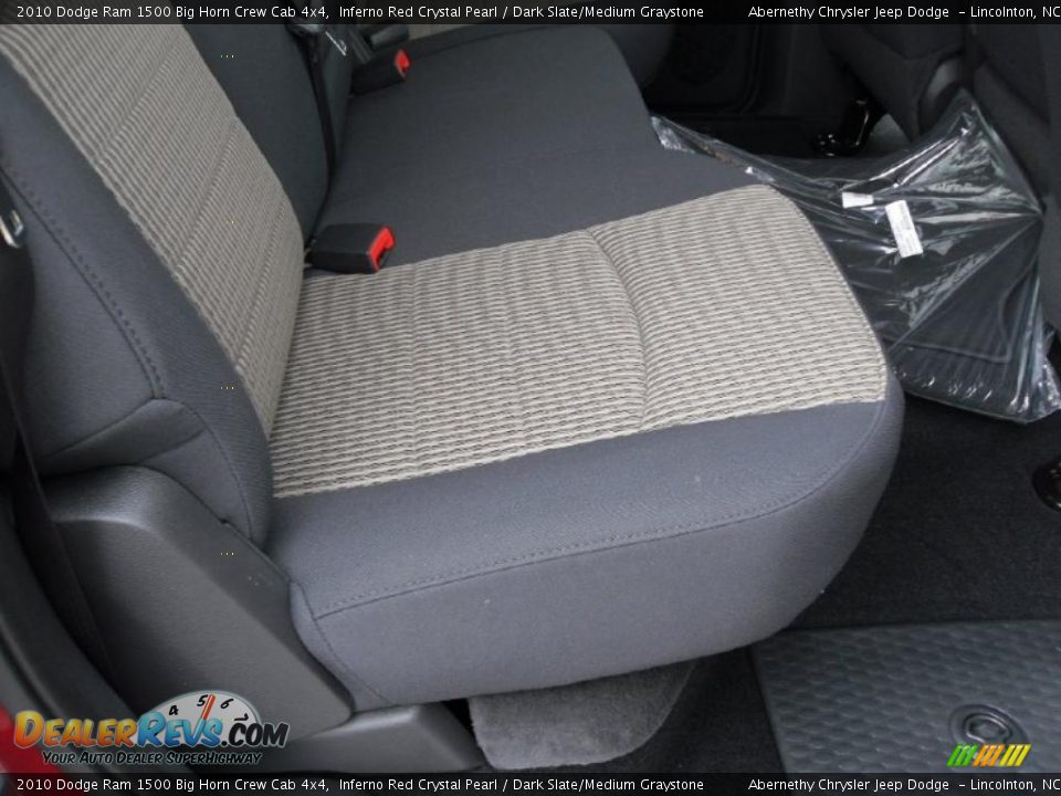 2010 Dodge Ram 1500 Big Horn Crew Cab 4x4 Inferno Red Crystal Pearl / Dark Slate/Medium Graystone Photo #16