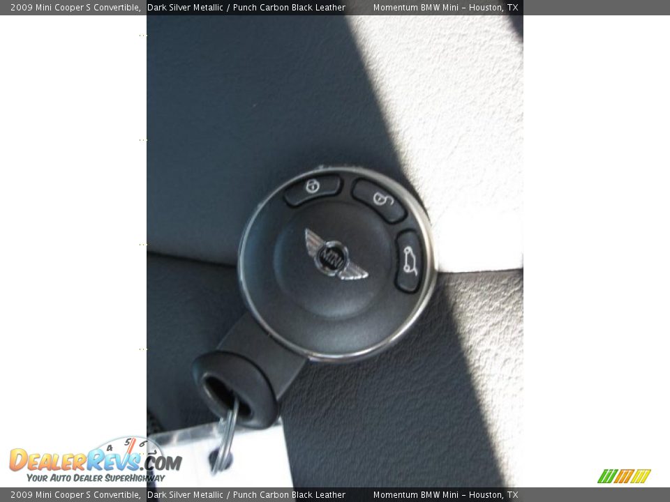 2009 Mini Cooper S Convertible Dark Silver Metallic / Punch Carbon Black Leather Photo #20
