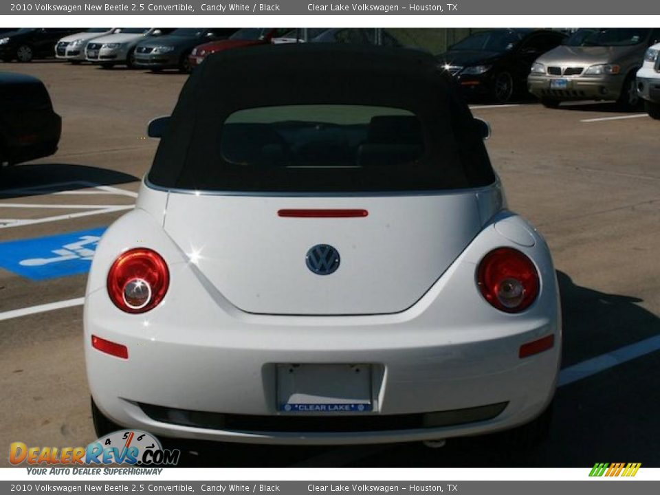 2010 Volkswagen New Beetle 2.5 Convertible Candy White / Black Photo #8