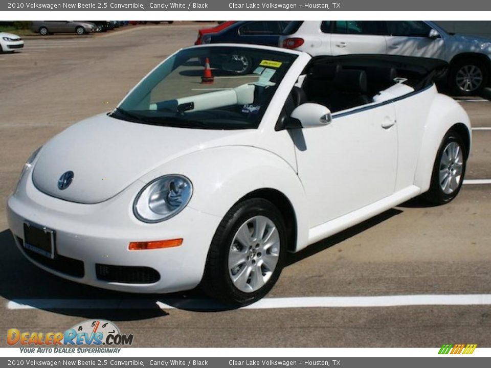 2010 Volkswagen New Beetle 2.5 Convertible Candy White / Black Photo #11