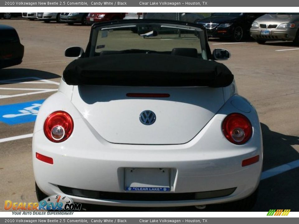 2010 Volkswagen New Beetle 2.5 Convertible Candy White / Black Photo #14