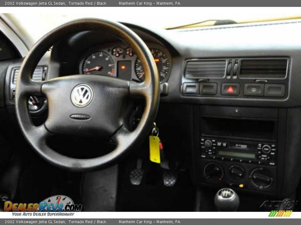 2002 Volkswagen Jetta GL Sedan Tornado Red / Black Photo #7