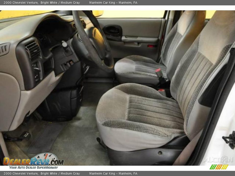 2000 Chevrolet Venture Bright White / Medium Gray Photo #9