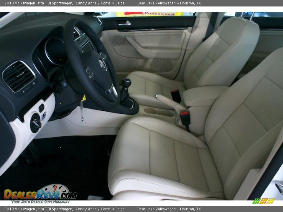 2010 Volkswagen Jetta TDI SportWagen Candy White / Cornsilk Beige Photo #10